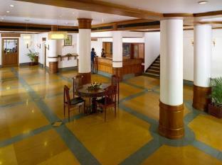 Grand Hotel