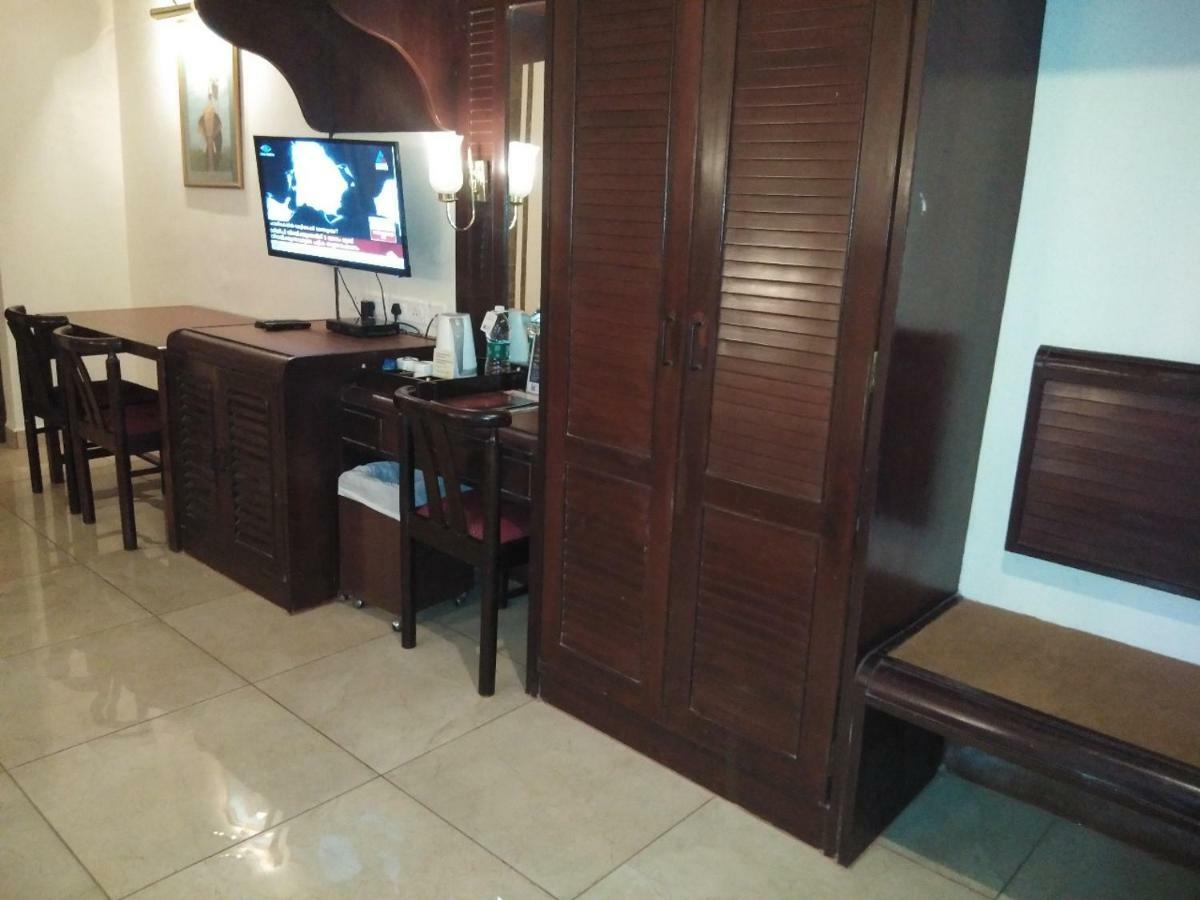 Yuvarani Residency 4* Kochi