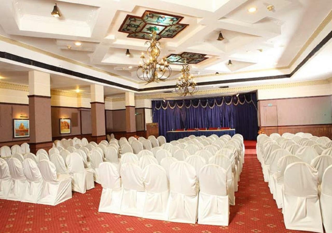Yuvarani Residency Hotel 4*