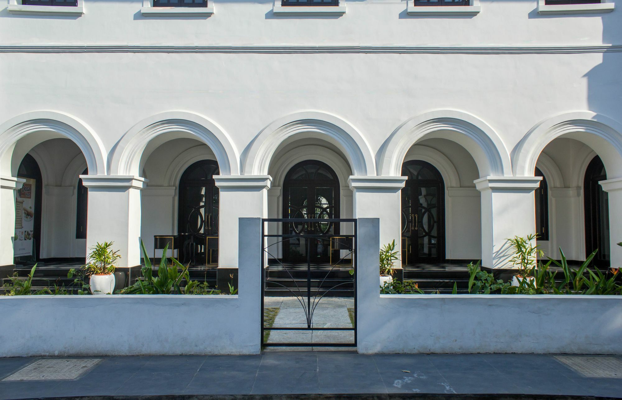 Hotel Ayana Fort 3*