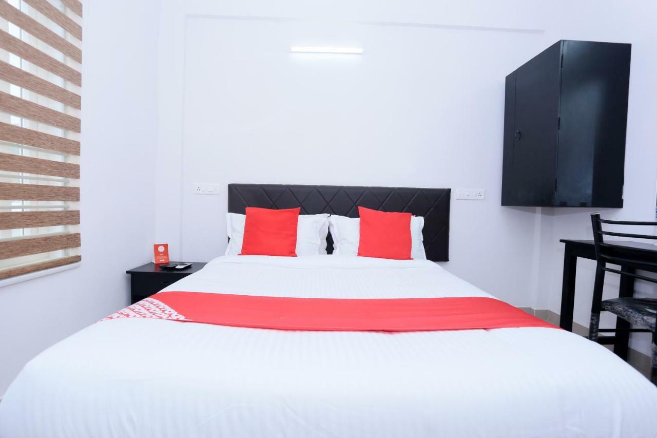 Hotel Oyo 30973 Thulasi 3*