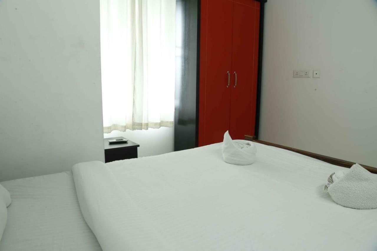 Apartment Traven Homes Infopark Kakkanad Corporate