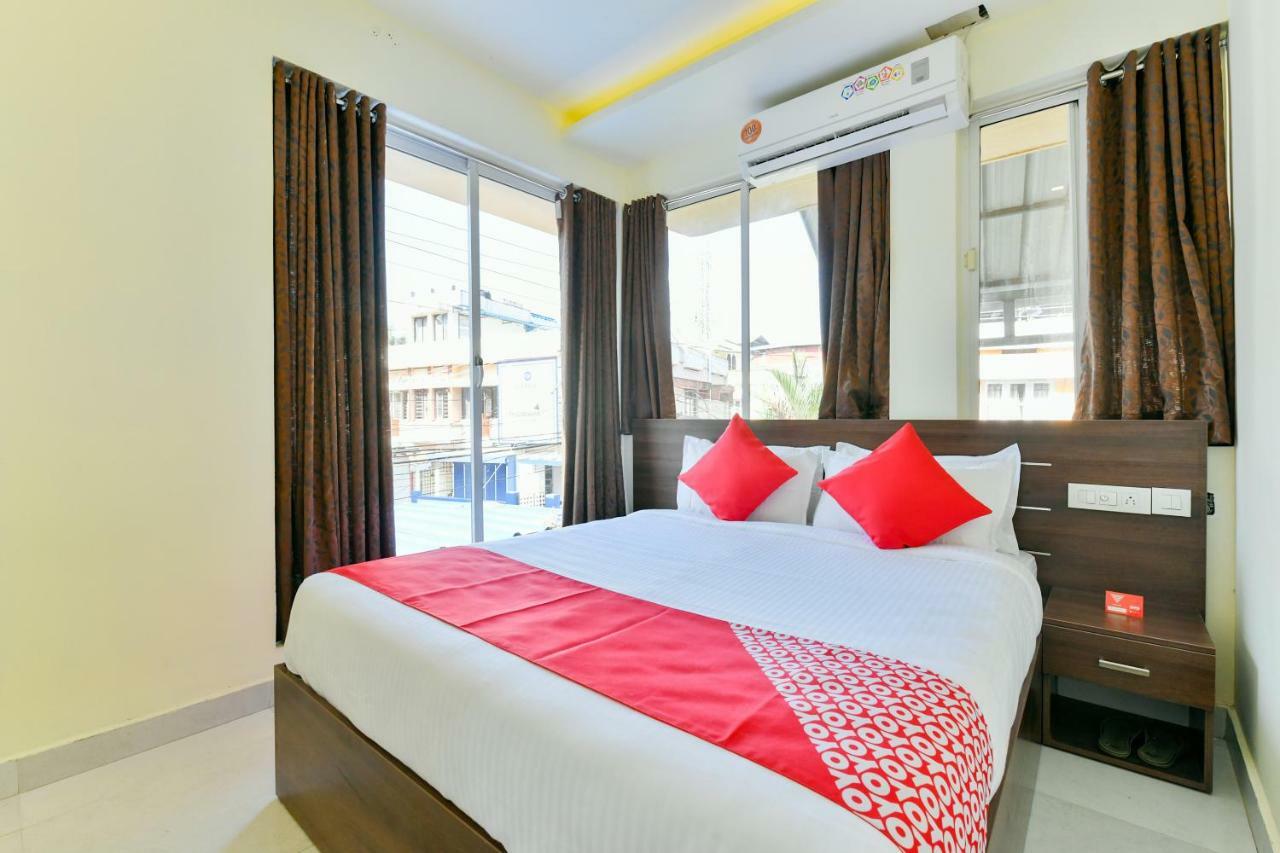 Lodge Meridian Regency *
