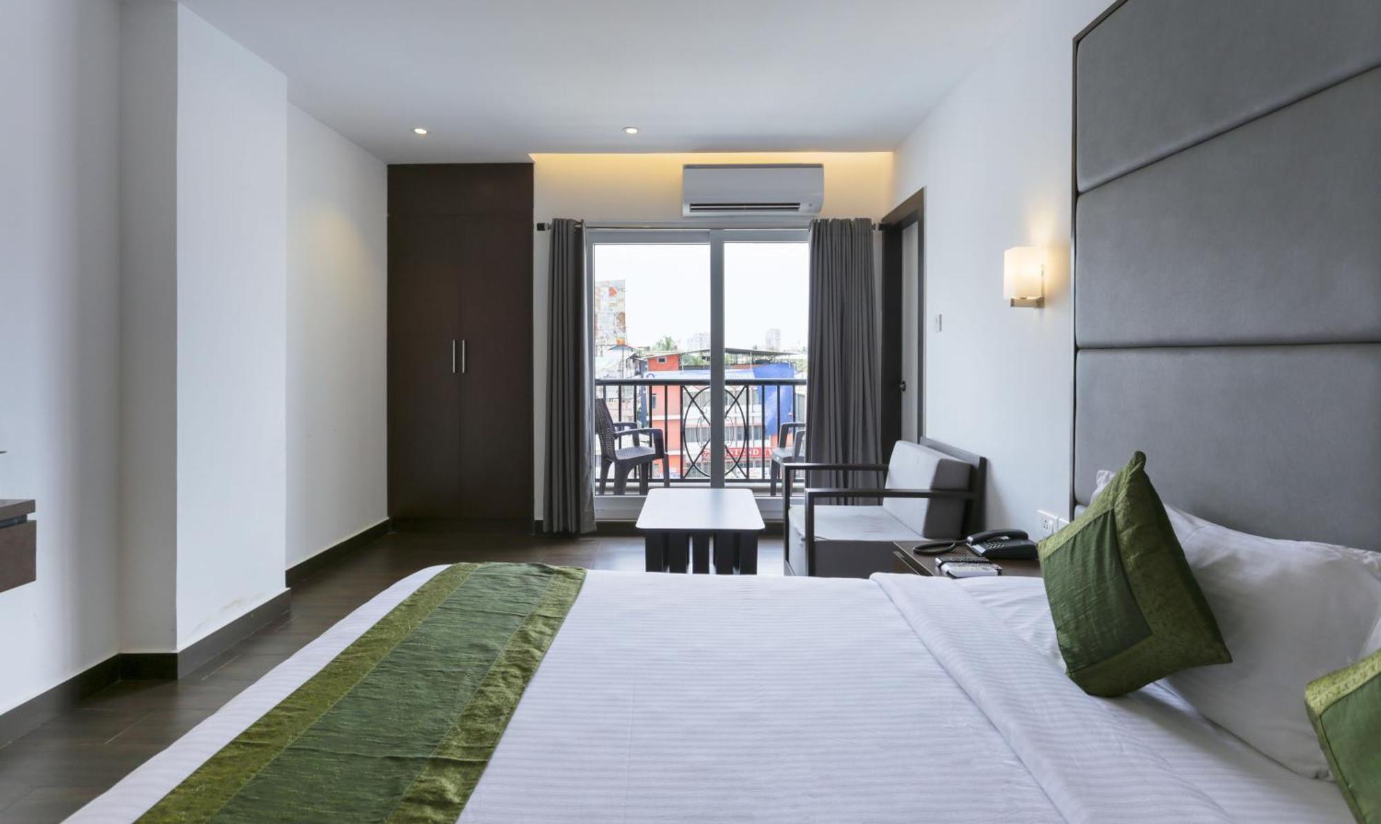 Hotel Crown 3*