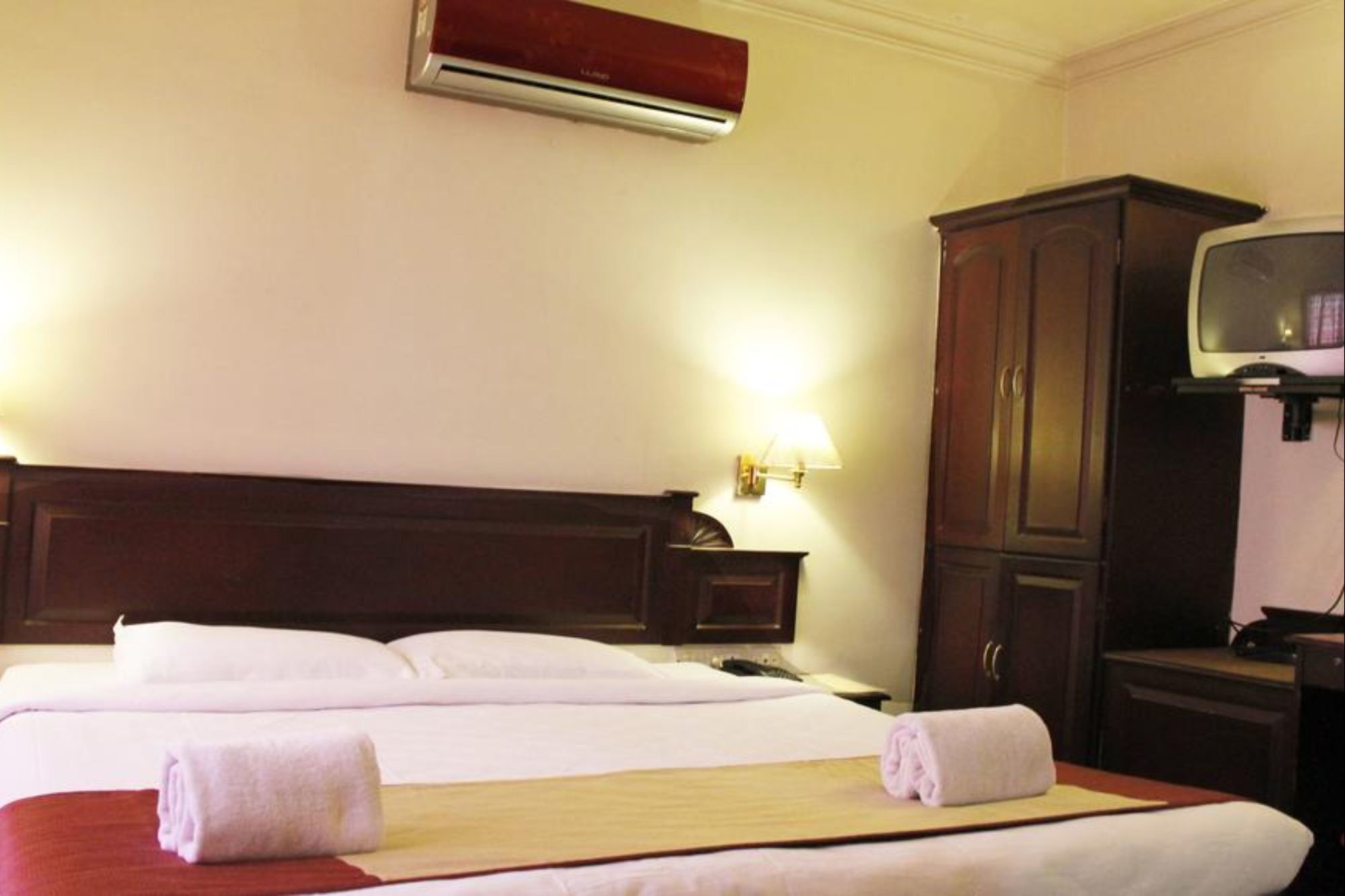Hotel Archana Kochi