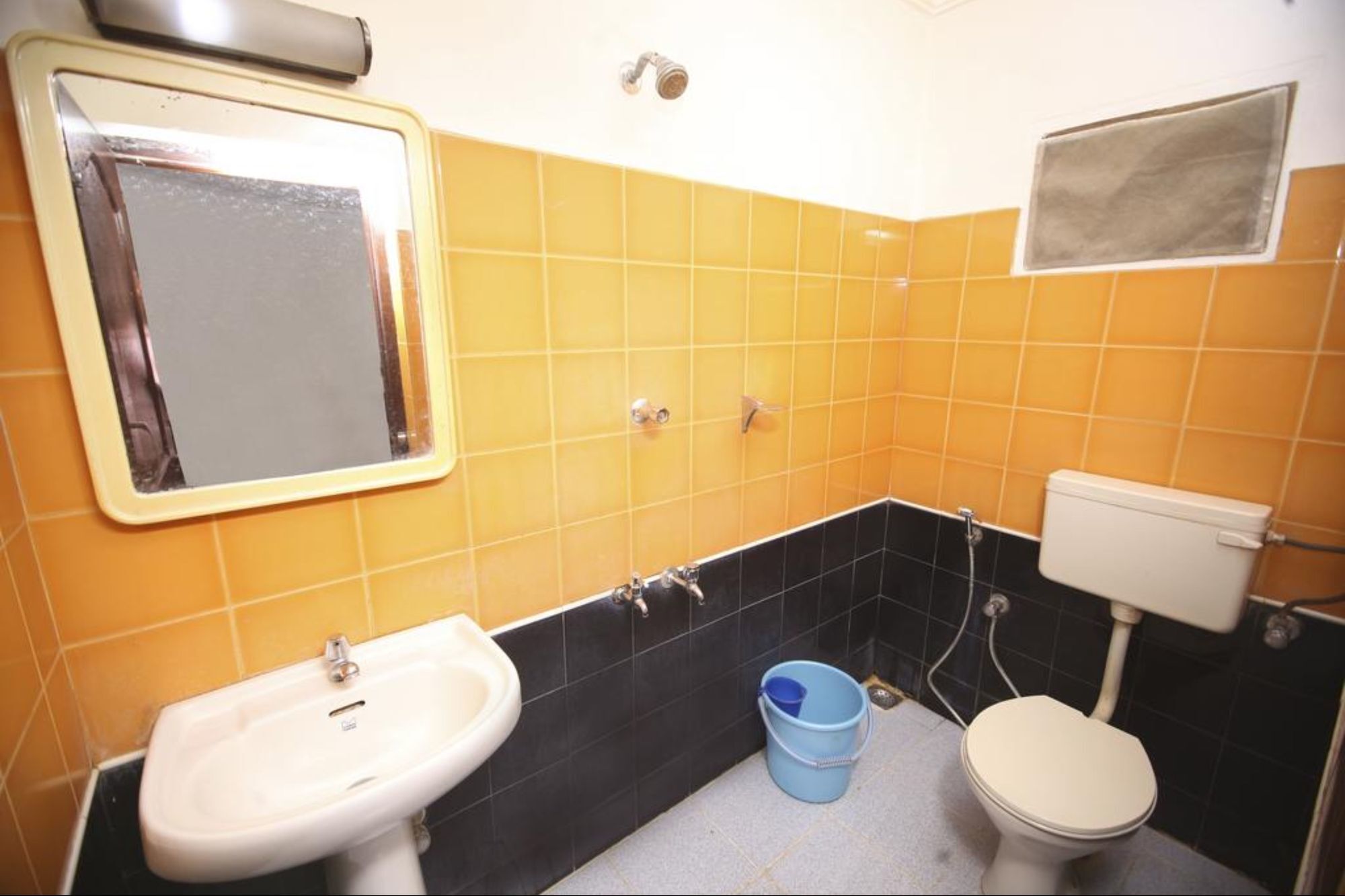 Archana Hotel 3*