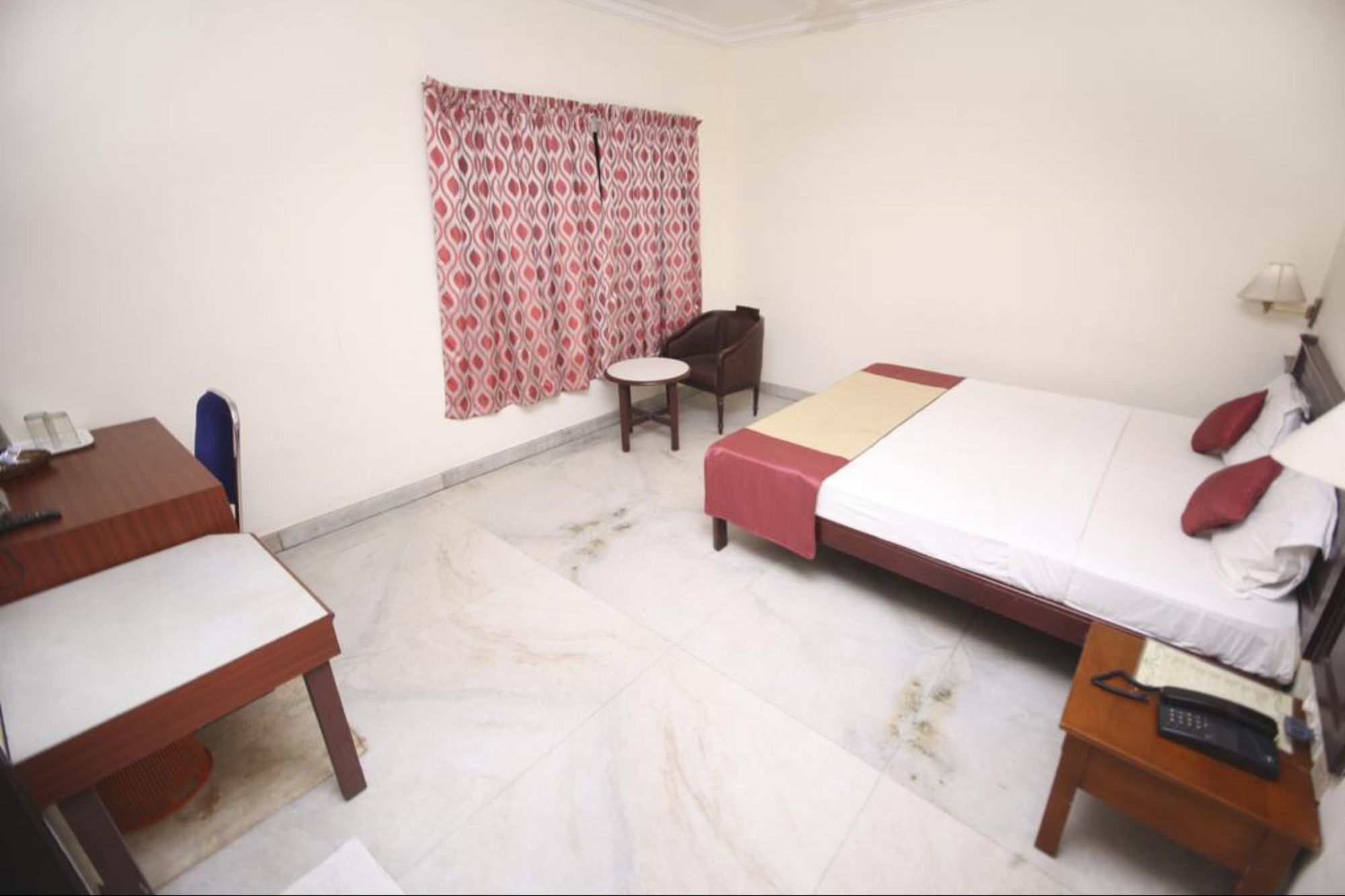 Archana Hotel 3*