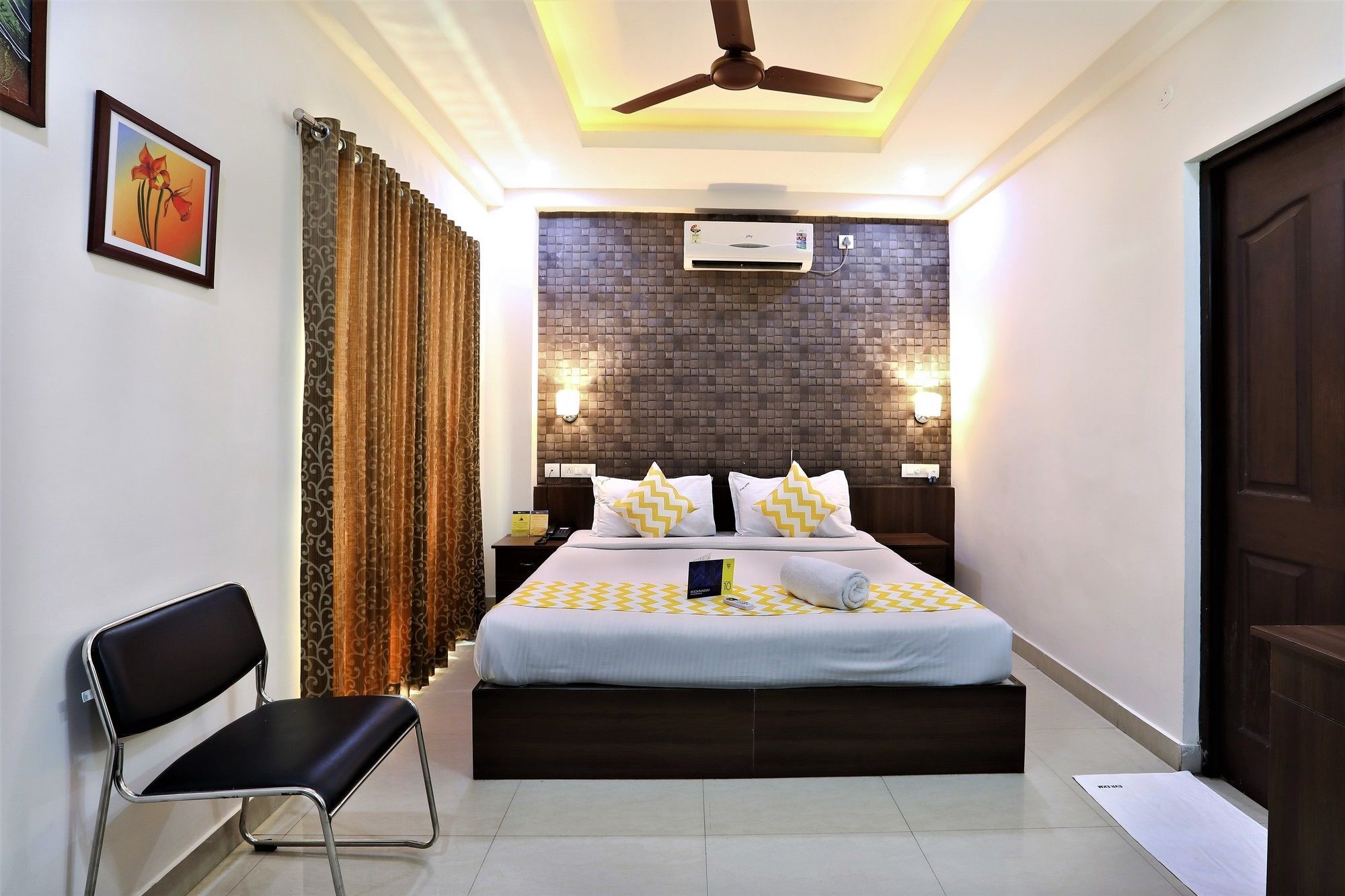 Hotel Evershine Residency