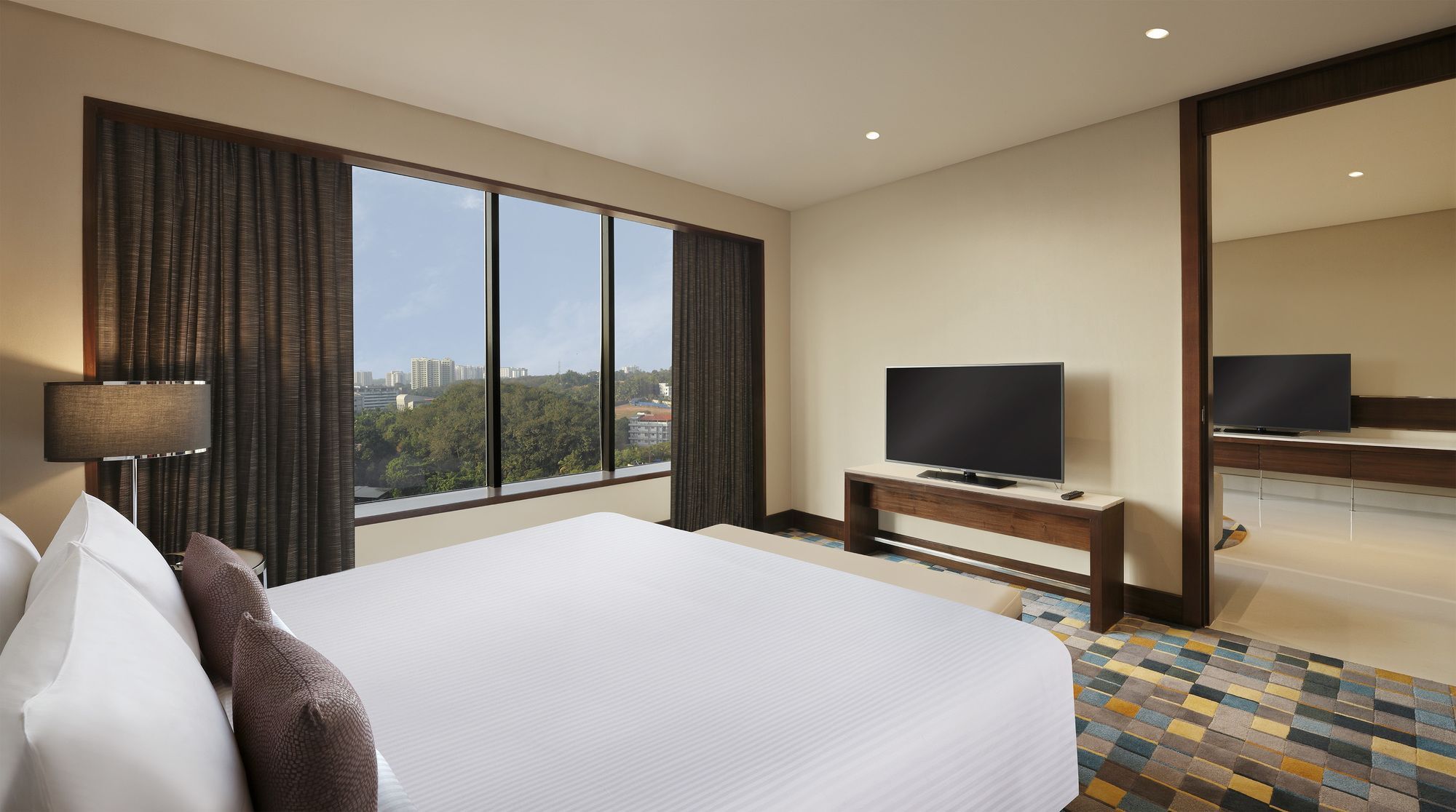 Novotel Infopark Hotel 5*