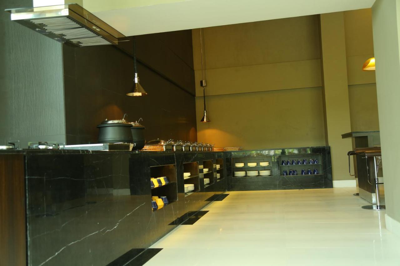 Keys Select By Lemon Tree Hotels, 4* Kochi