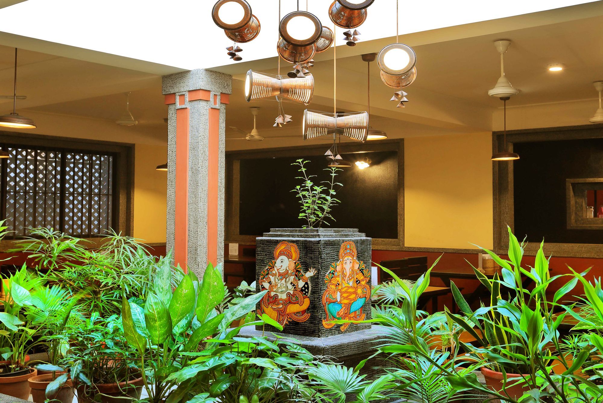 Hotel Oyo 8268 Gokul Ottupura 3*