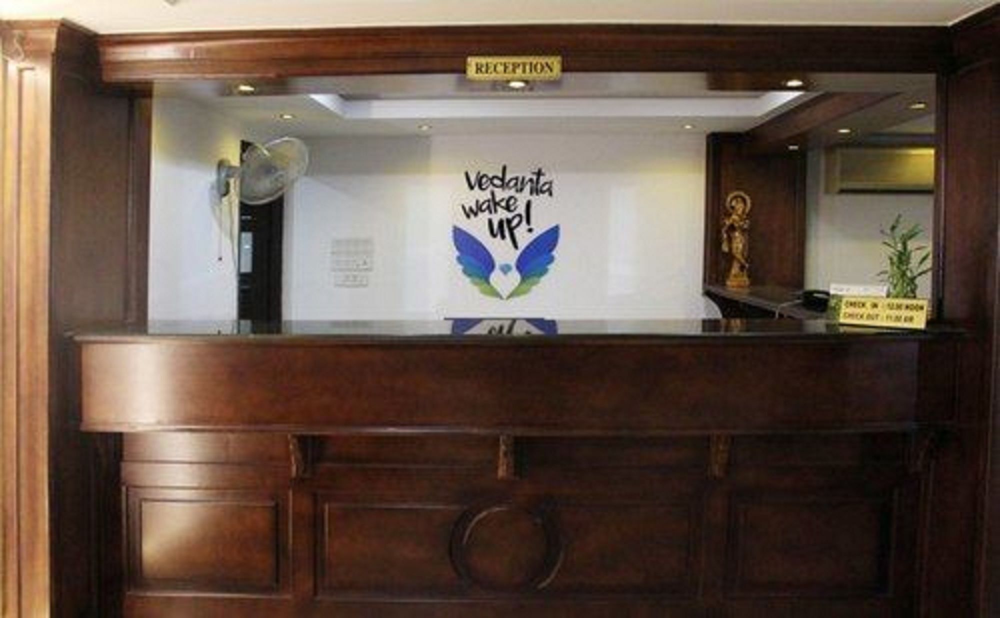 Hotel Vedanta Wake Up - Ernakulam North Station