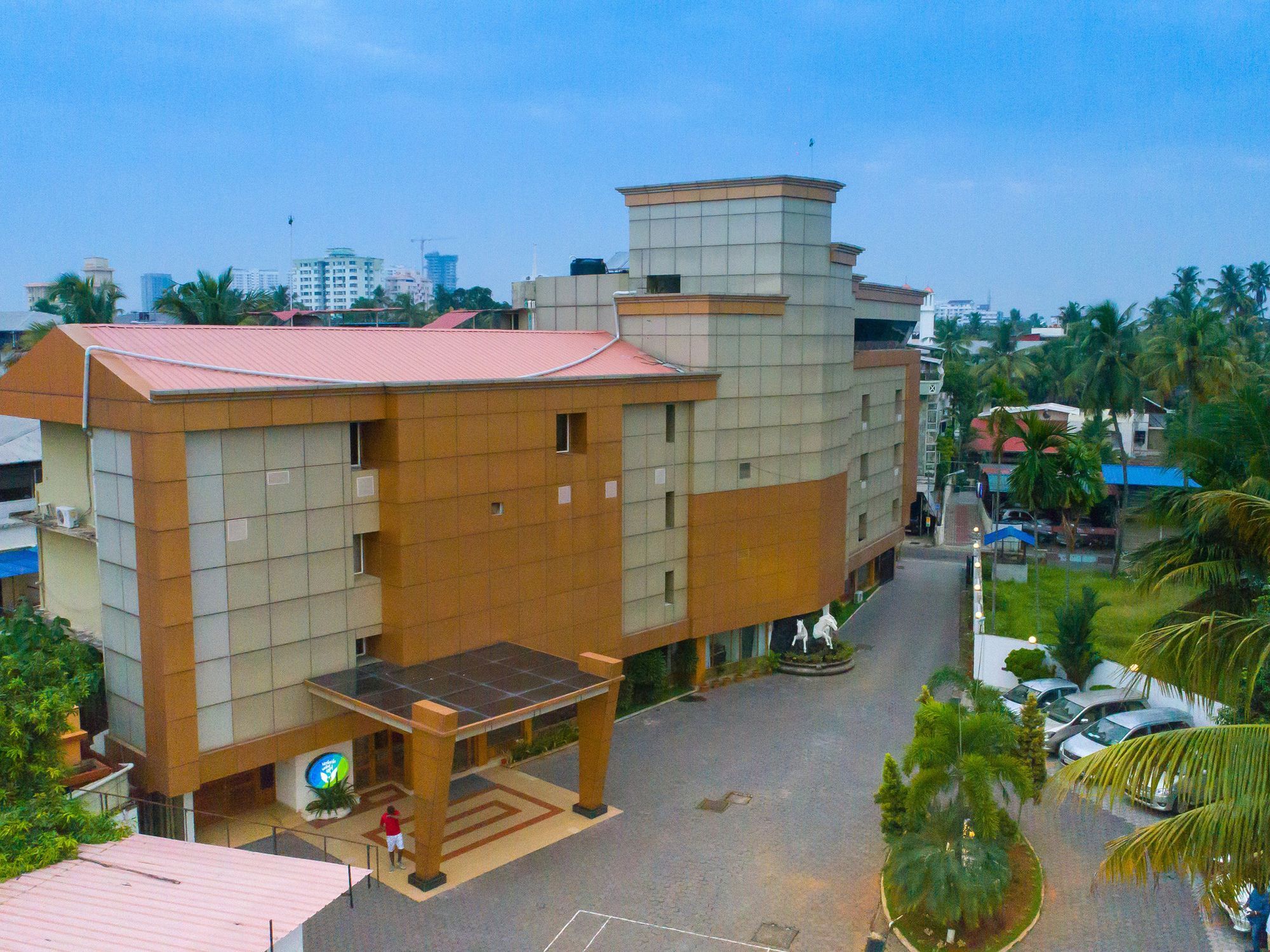 Vedanta Wake Up - Ernakulam North Station