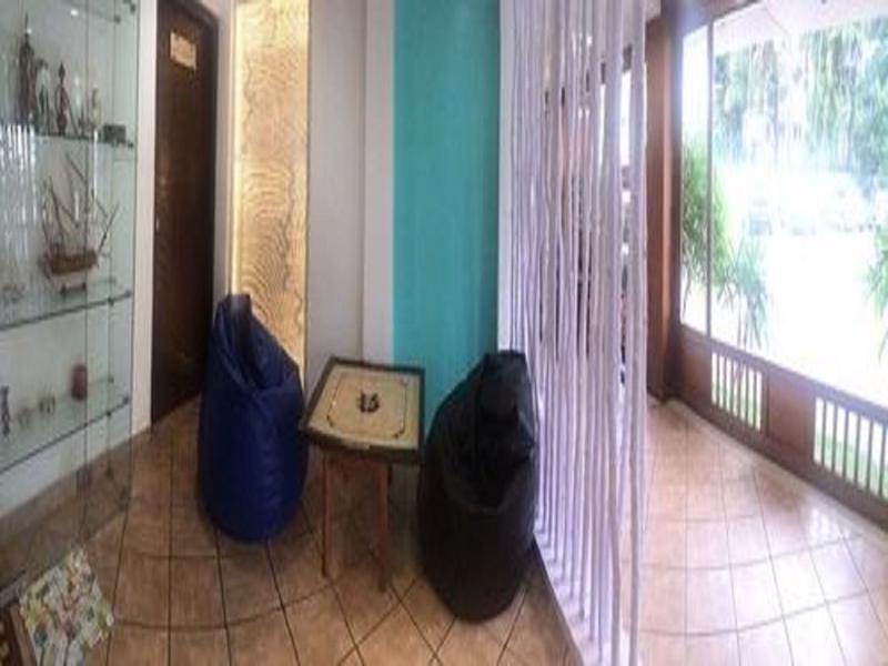 Hotel Vedanta Wake Up - Ernakulam North Station