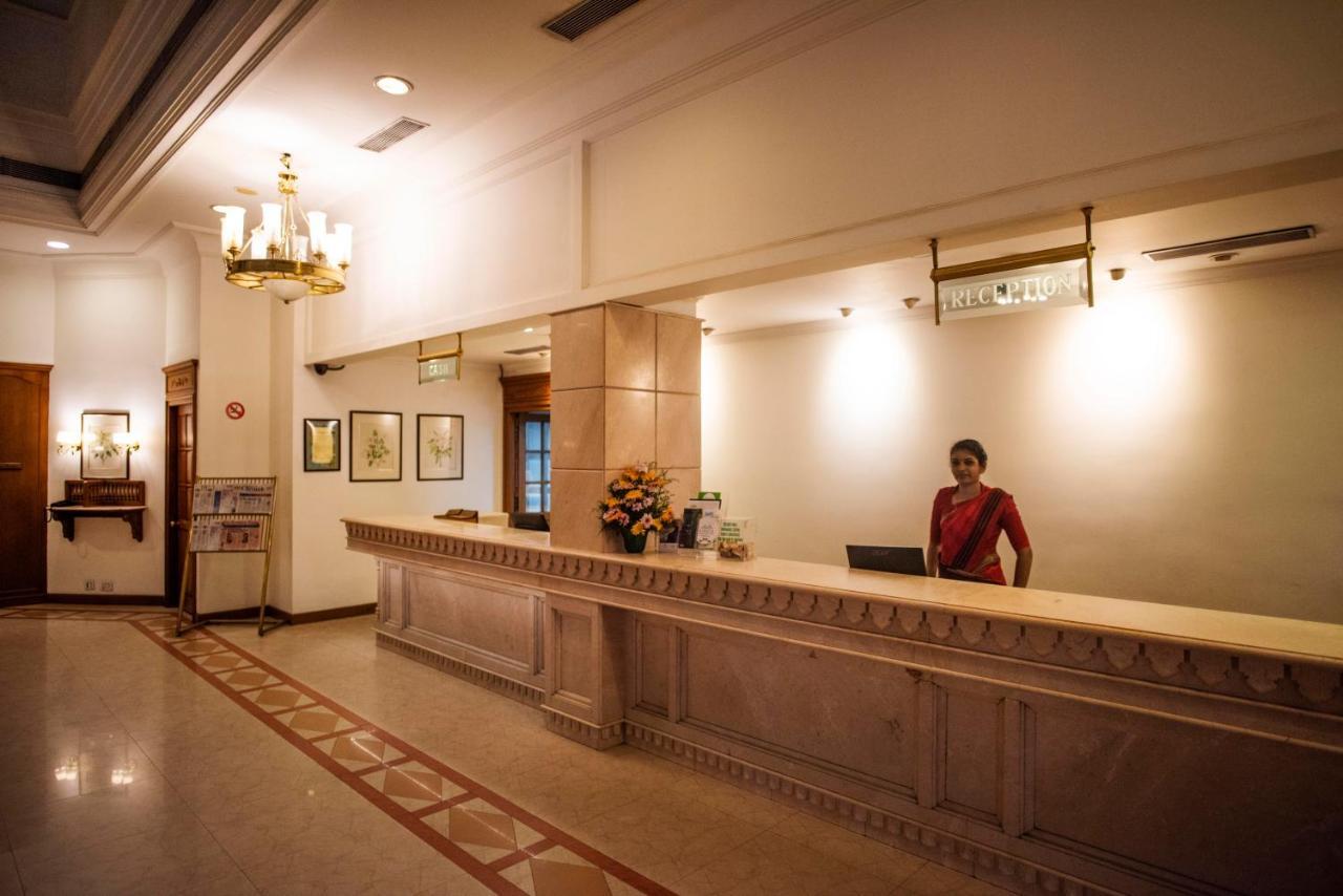 Hotel Abad Atrium 4*