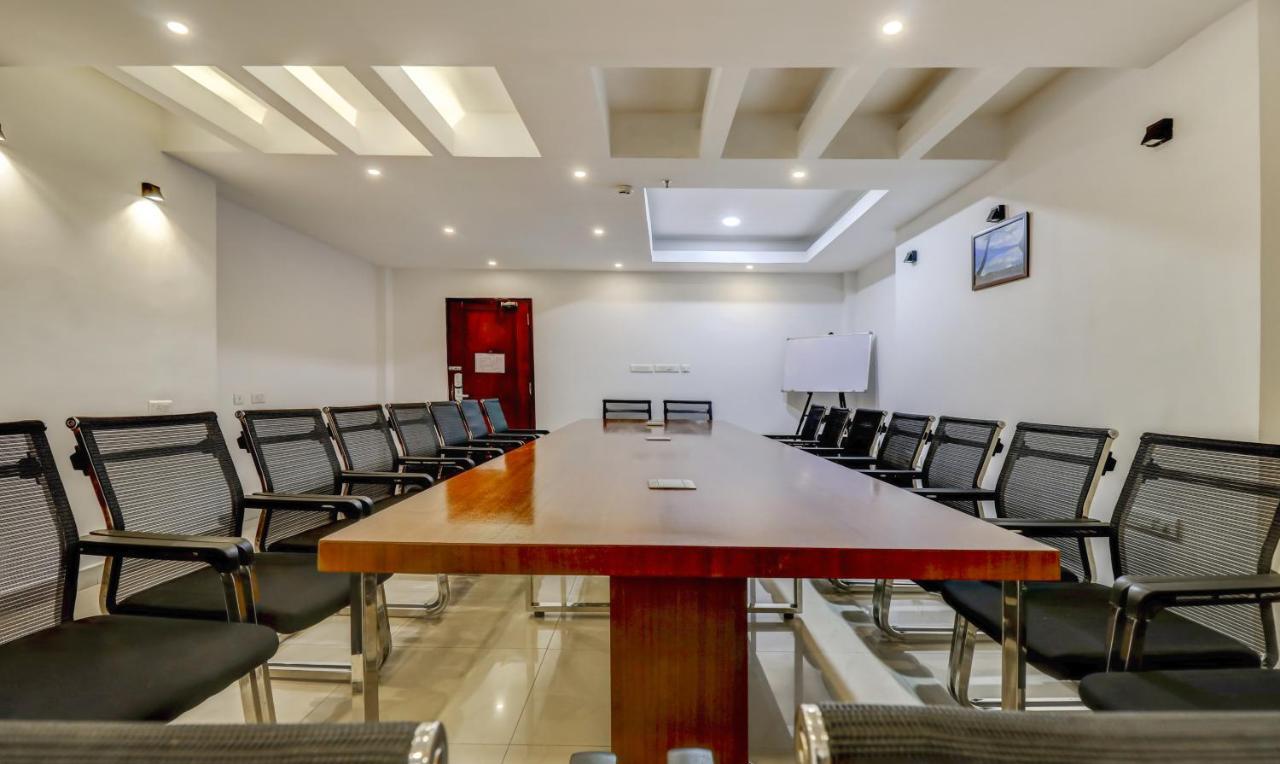 Luciya Hotel Kochi