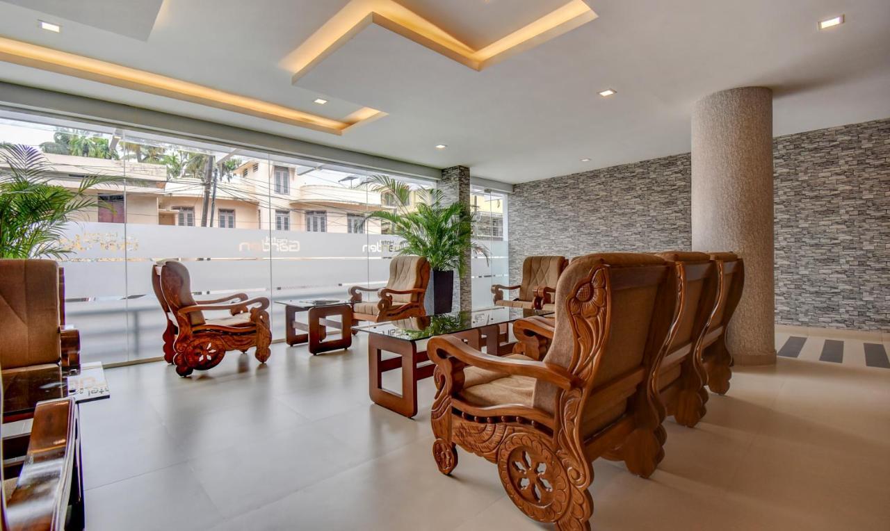 Garden Hotel 3*
