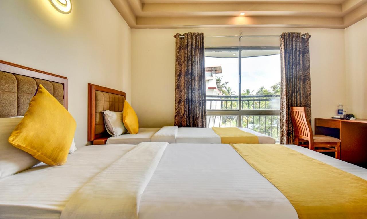 Garden Hotel Kochi