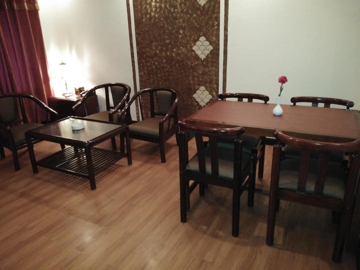 Hotel Yuvarani Residency Kochi