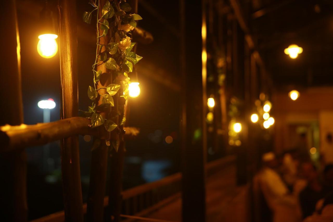 D'chandelier Hotel Kochi