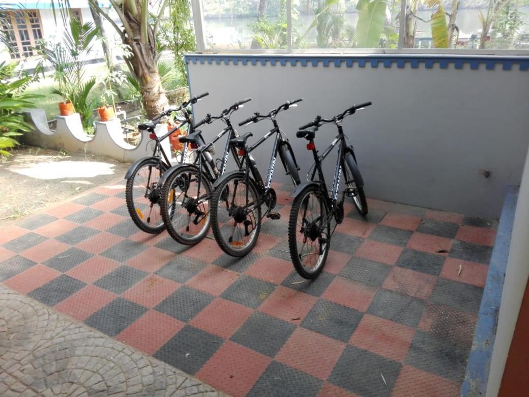 Holiday home Muralee'S Riverside Villa In Kochi *