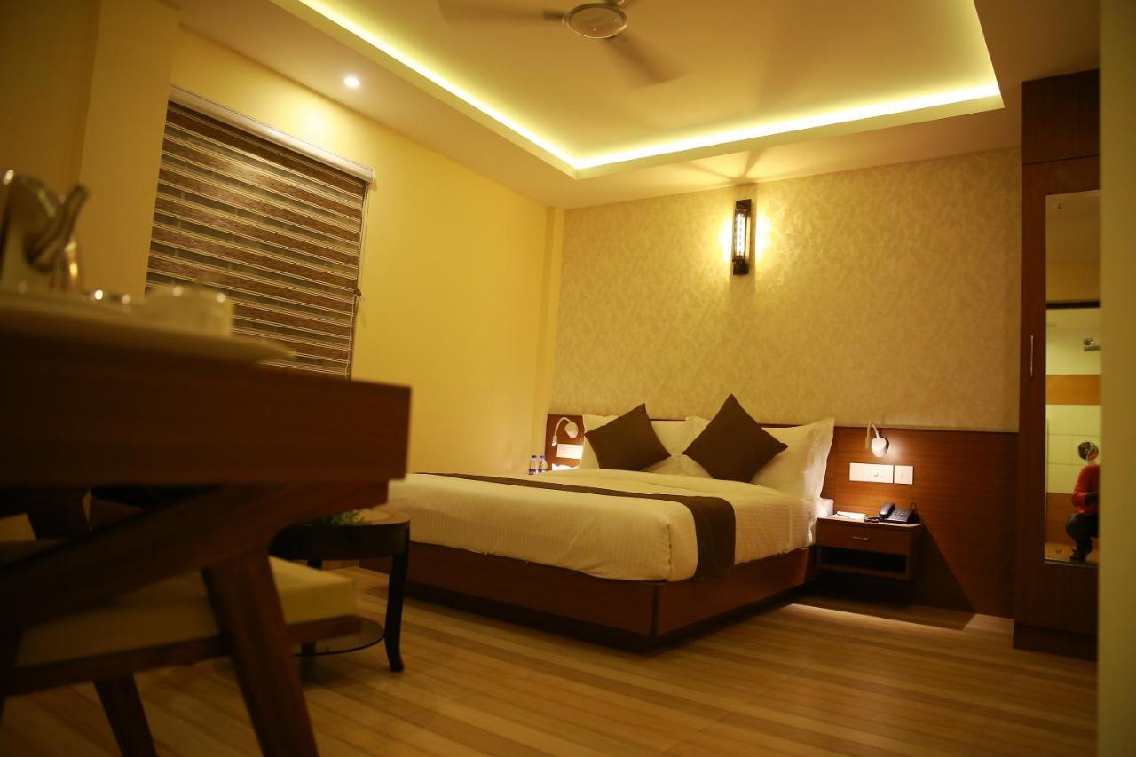 D'chandelier Hotel 3*