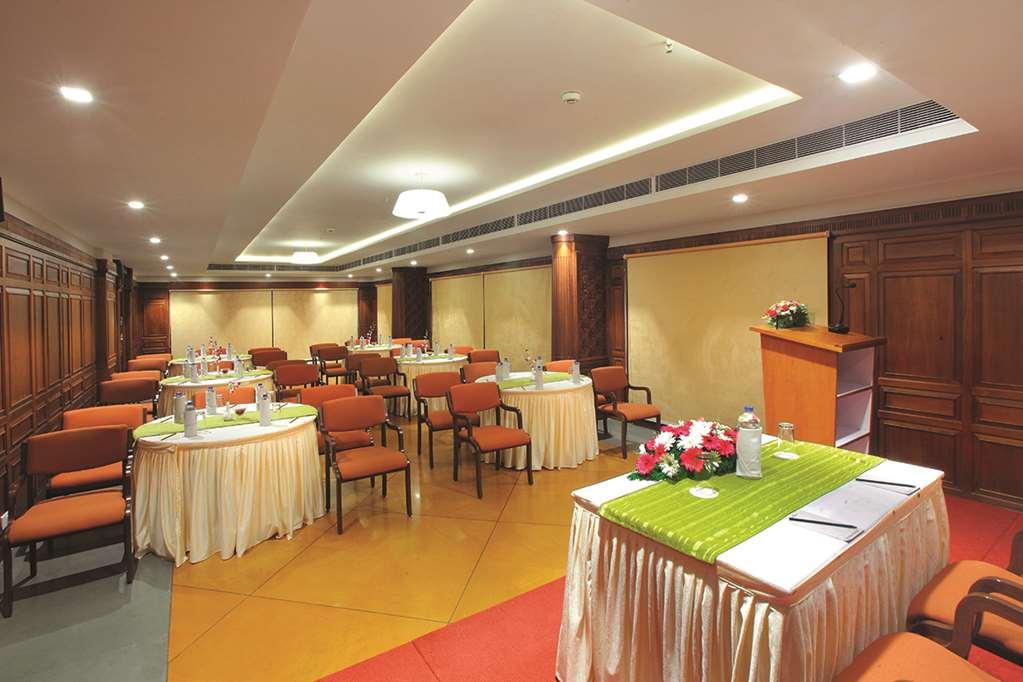 Le Maritime, By Westbridge Hotel 5*