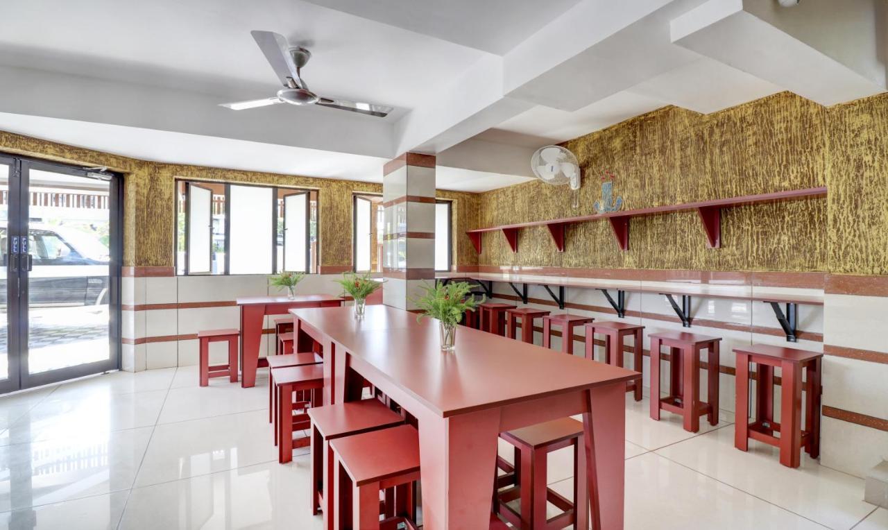 Hotel Tri-star Presidency Cochin 2*