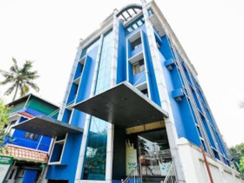 Tri-star Residency 3*