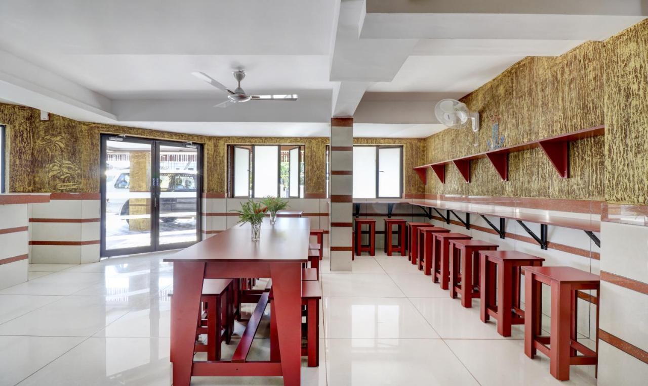 Tri-star Presidency Cochin 2*