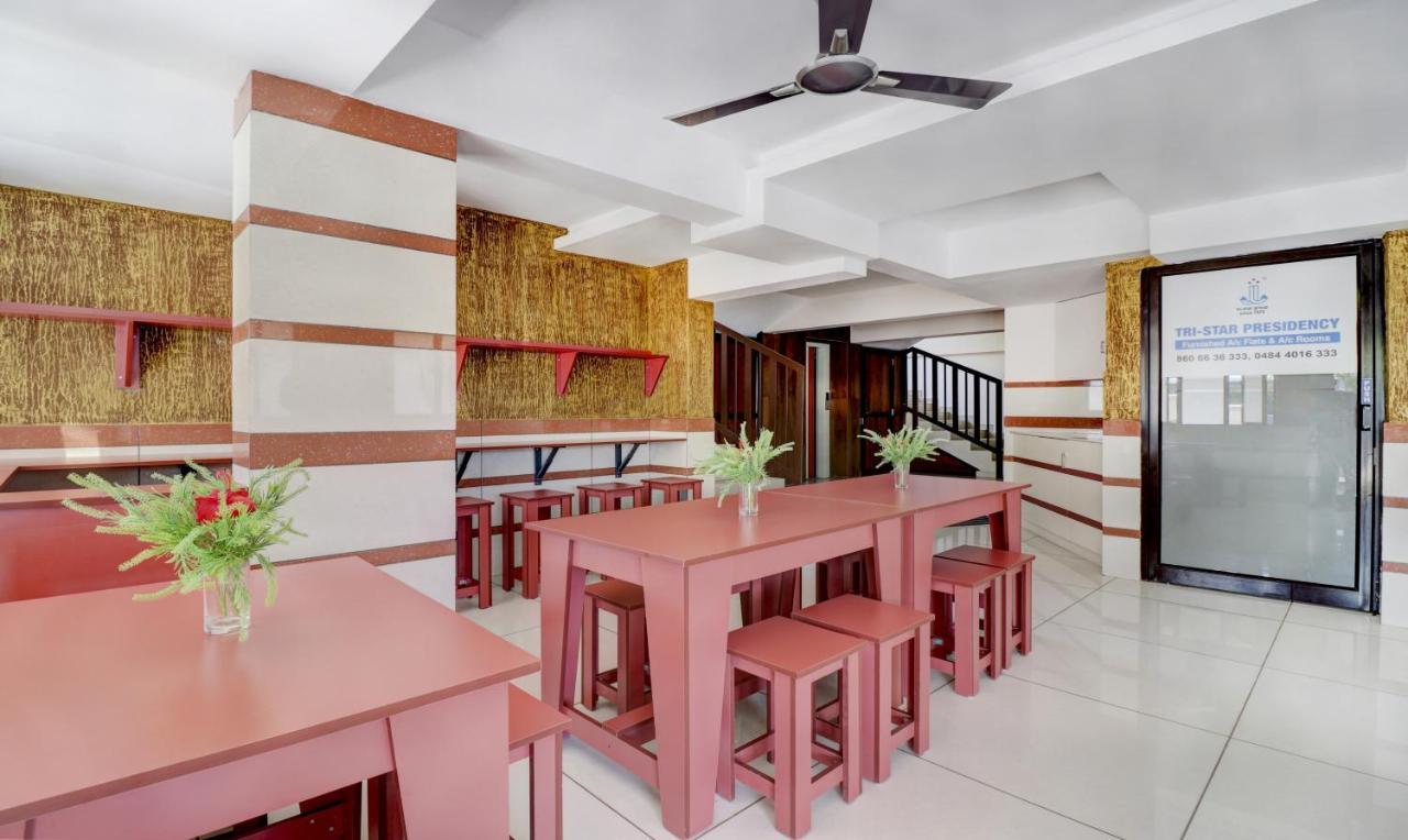 Tri-star Presidency Cochin Hotel 2*