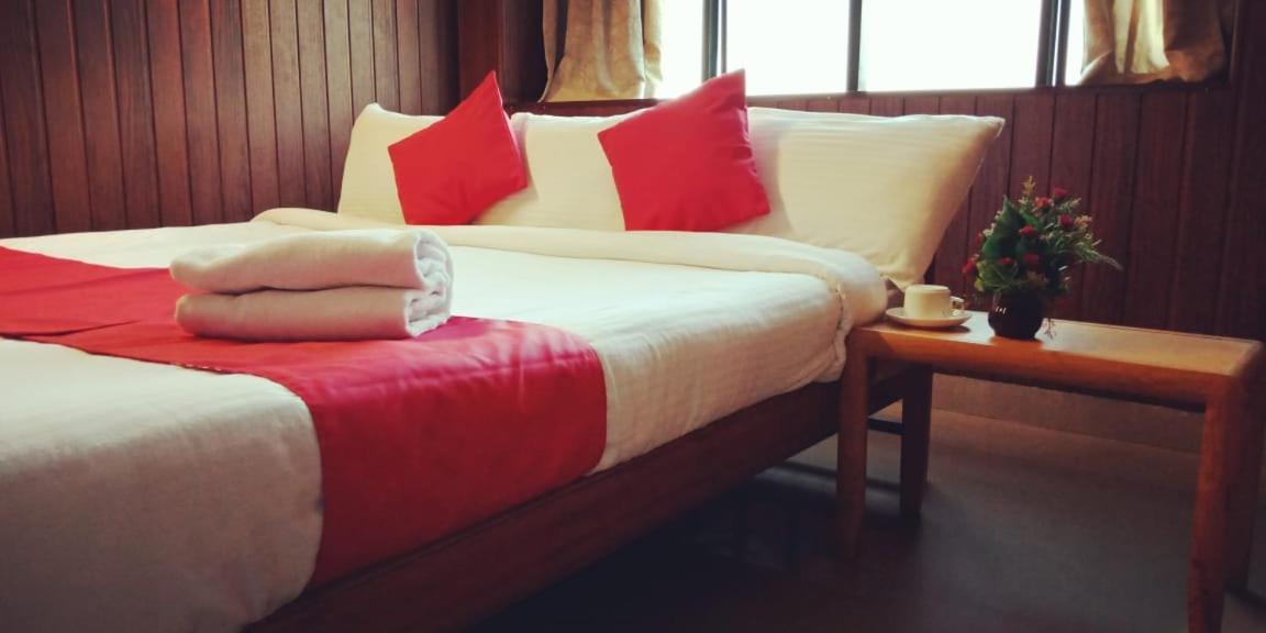 Hotel Tri-star Residency