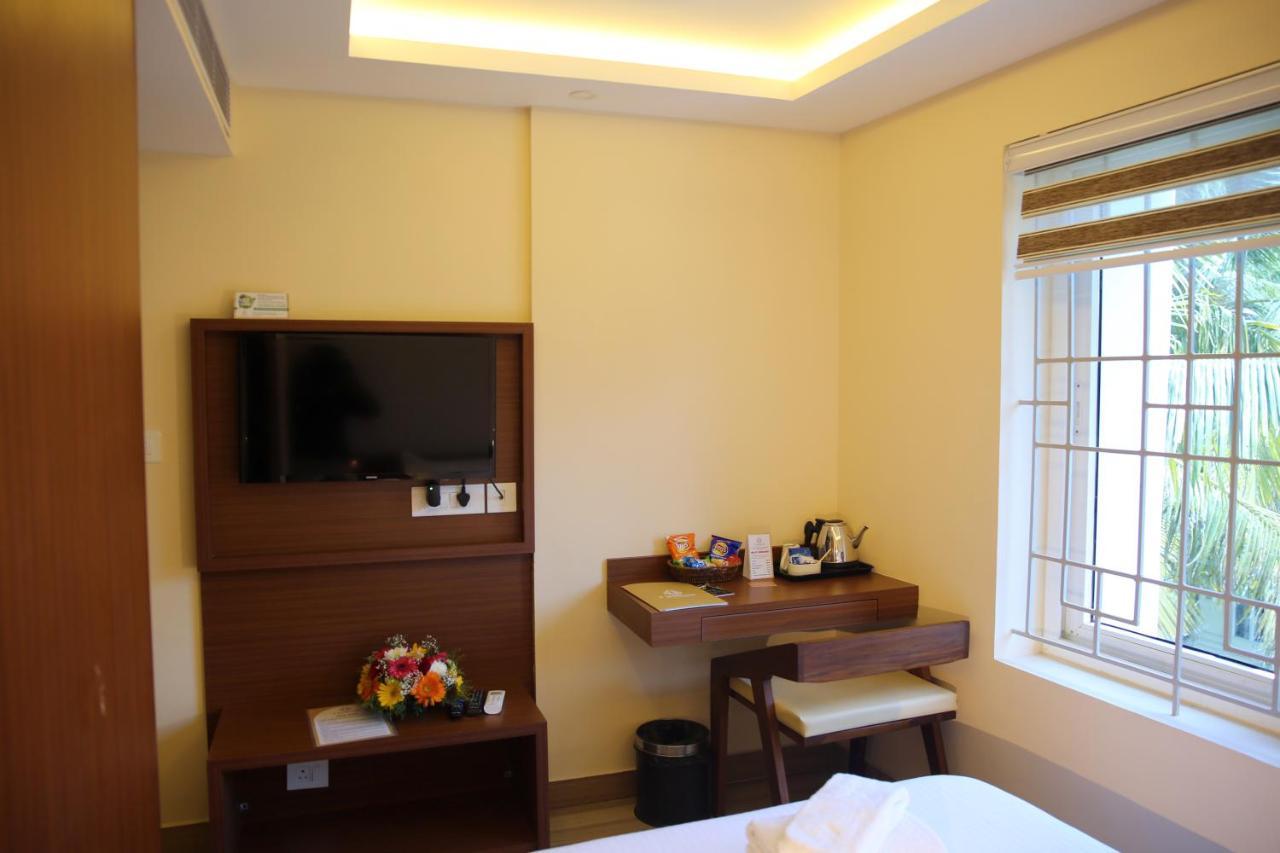 D'chandelier Hotel Kochi