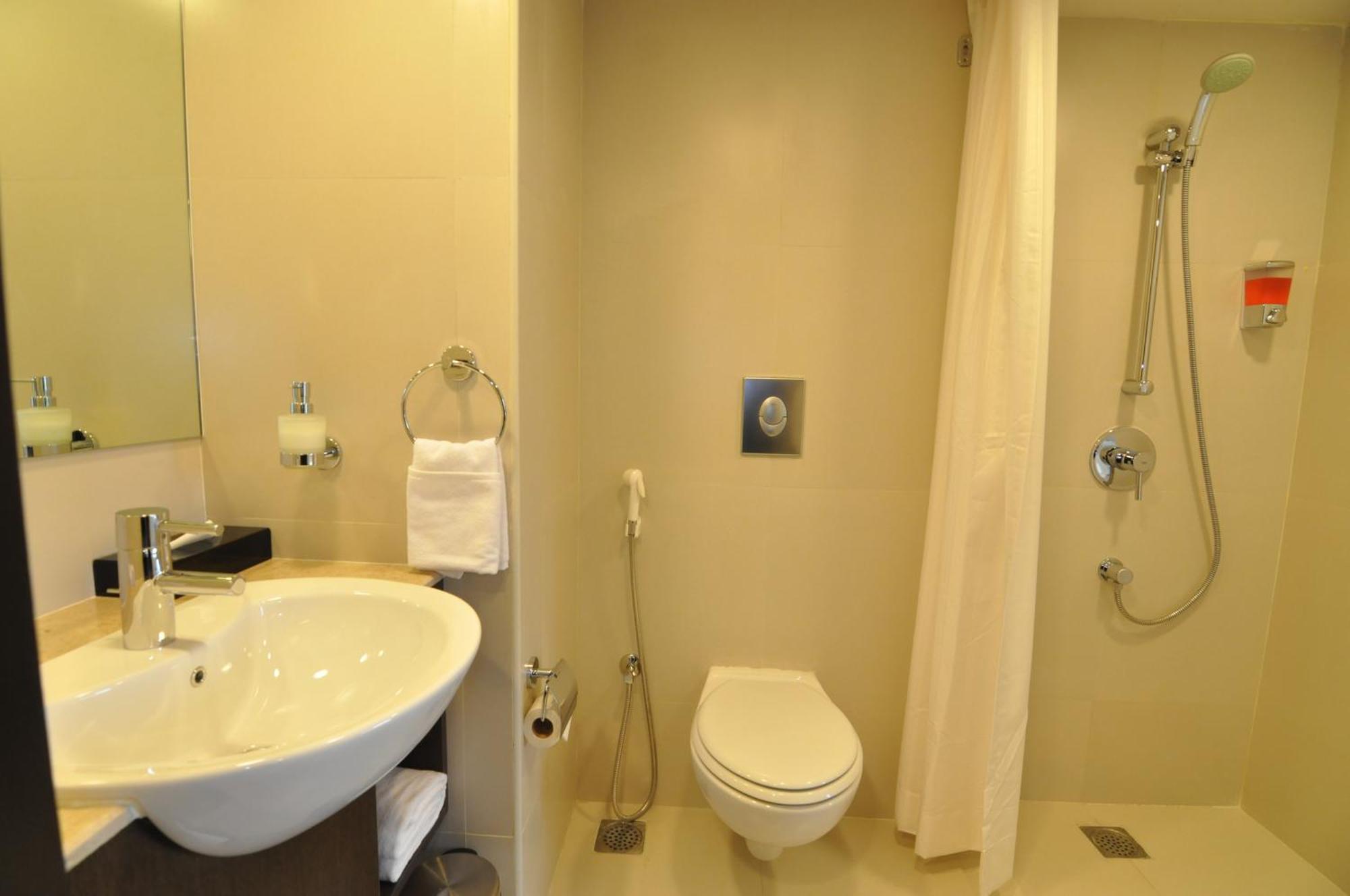 Keys Select By Lemon Tree Hotels, Kochi