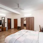 Stayvista At Springhills Villa & Ayurvedic Spa