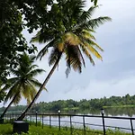 S River Resorts