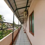 Fabhotel Star