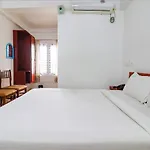 Fabhotel Star