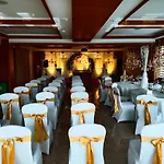 River Terrace Resort&Spa