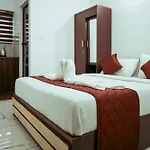 Hotel Gold Suite, Kakkanad