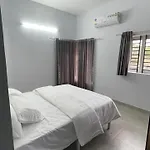 Luxurious Studio House 1