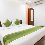 Treebo Malabar Plaza Inn