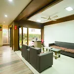 Oyo 3633 Nanda Inn