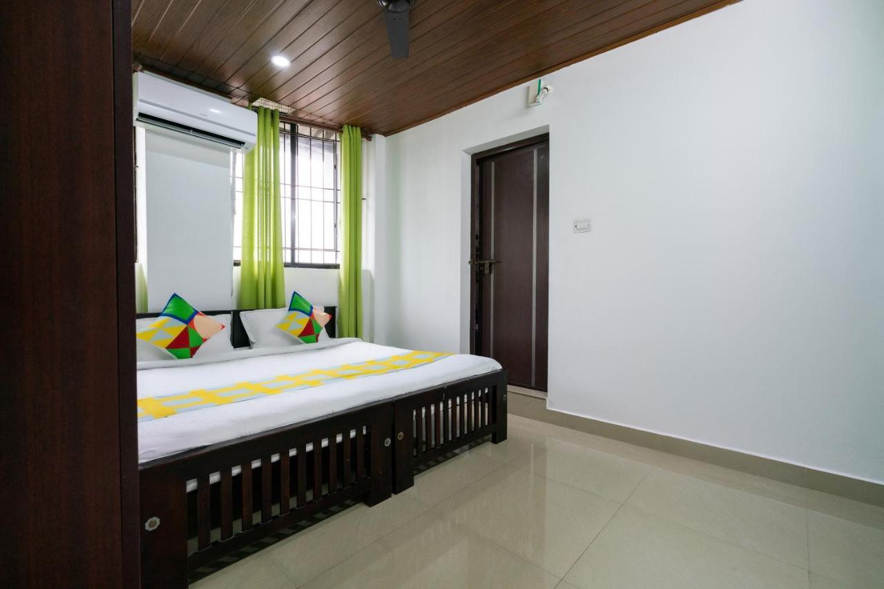 Guest house Oyo Home 49697 Aj Apartments 3*
