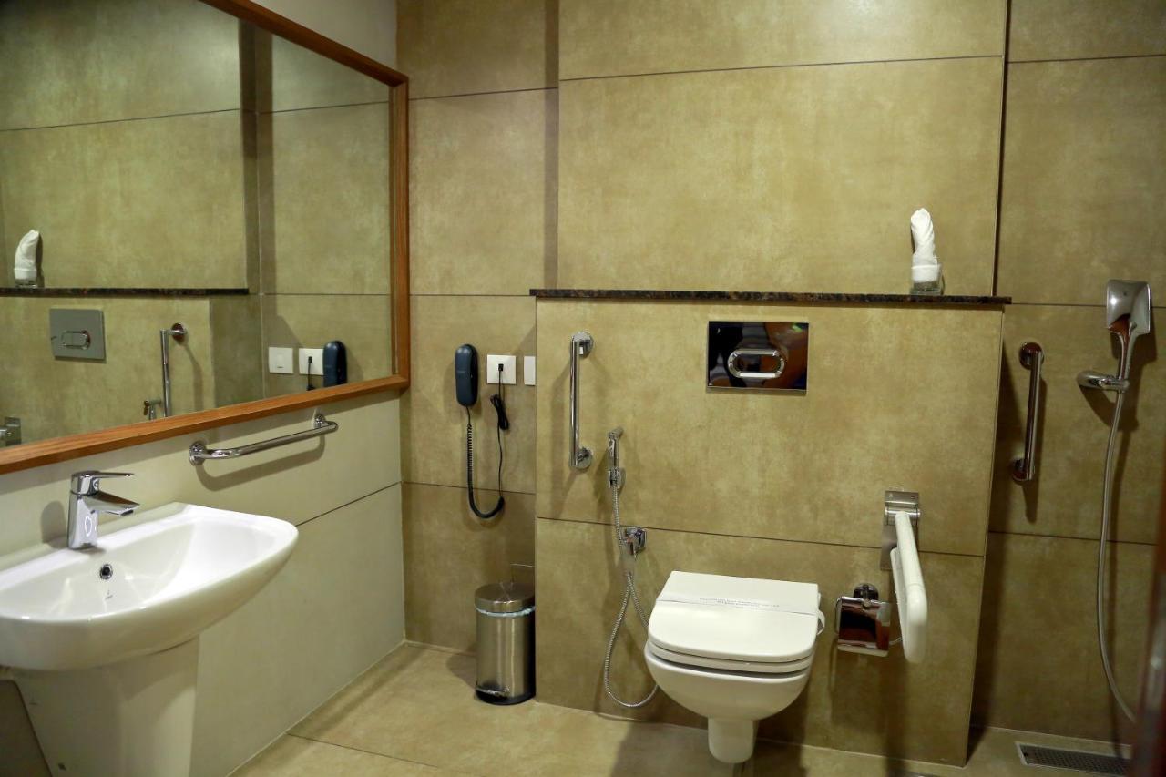 Hotel Hill Heights 4*