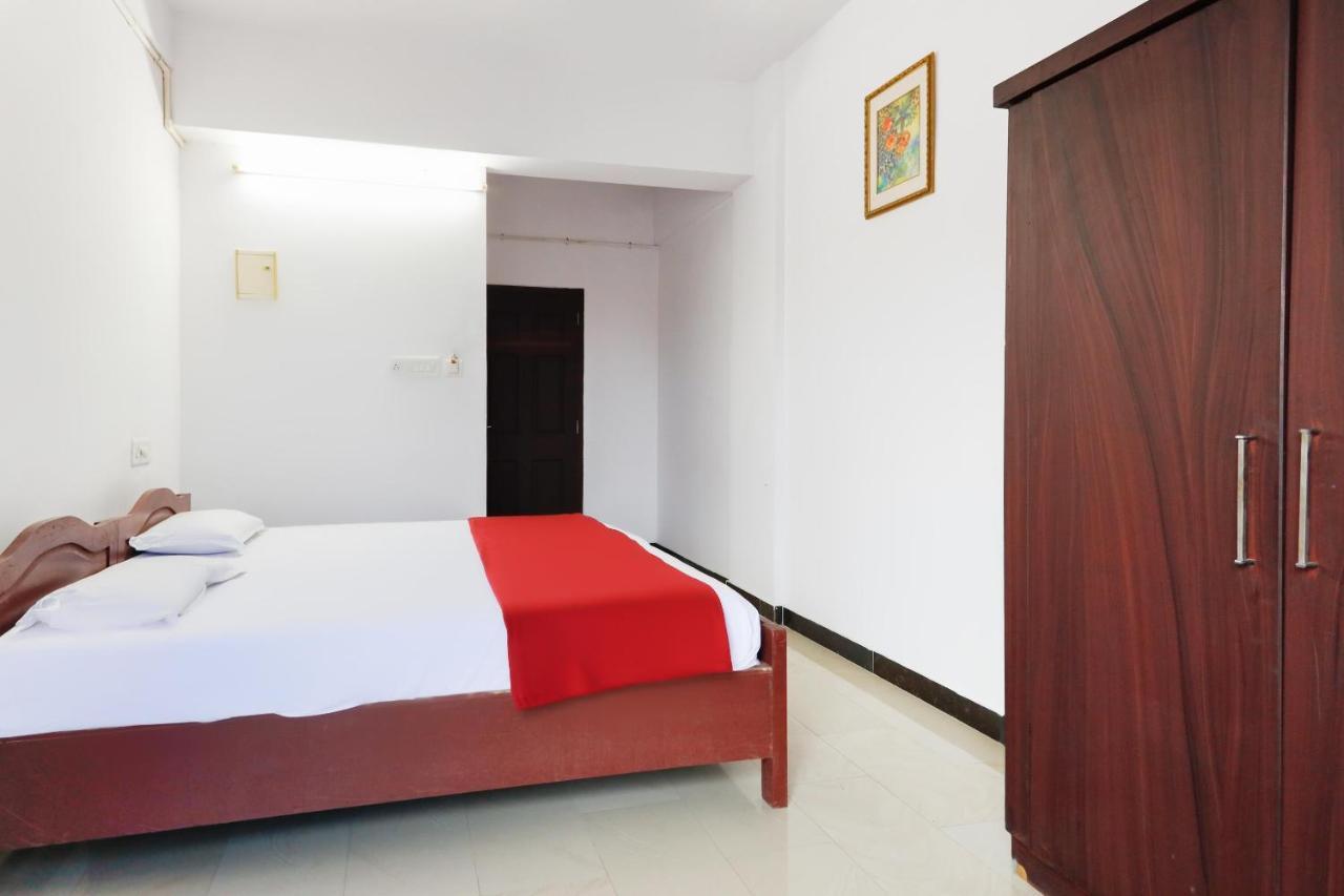 Spot On 49316 Cherai Residency