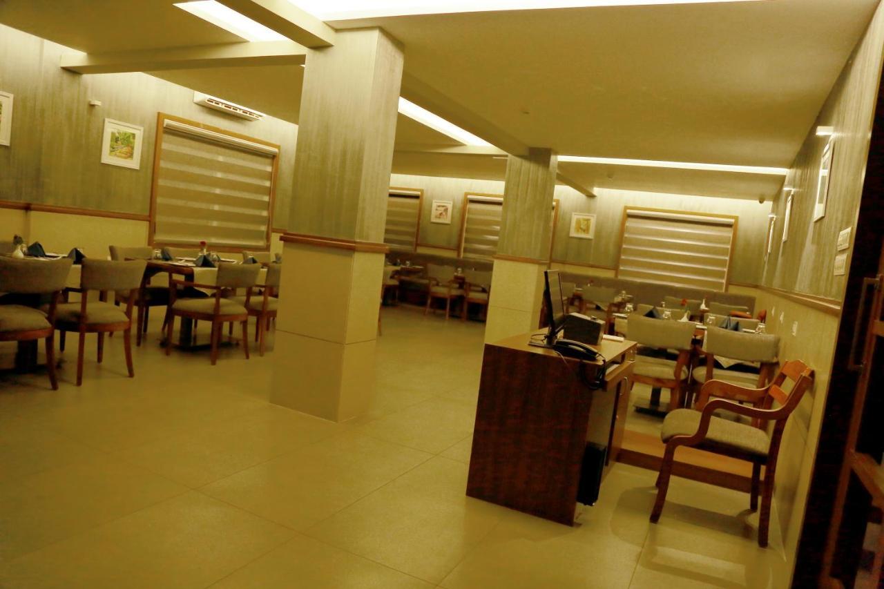 Hill Heights Hotel