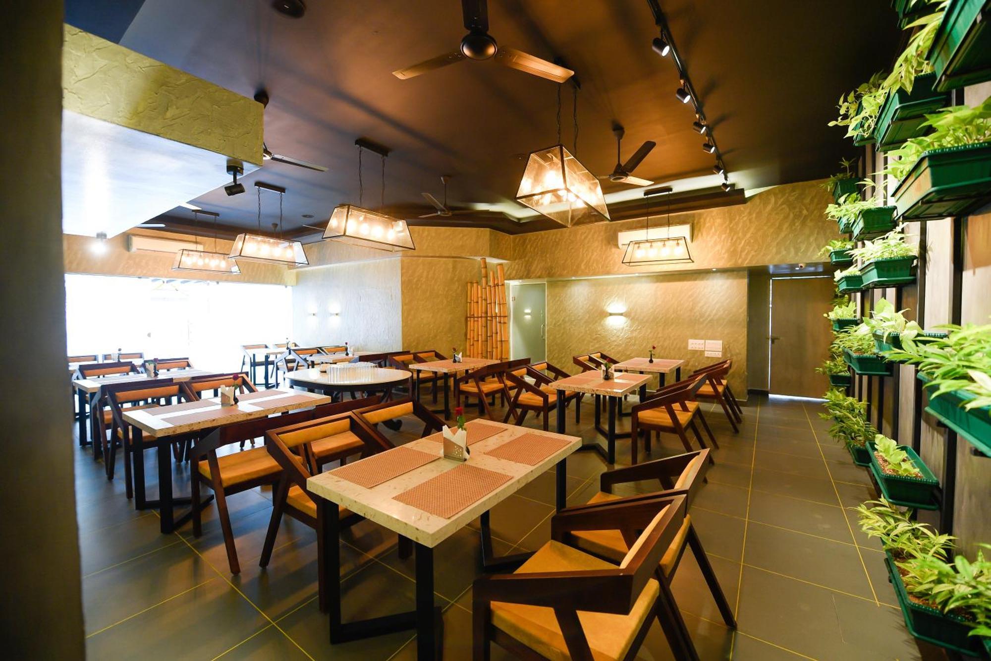 Nambiars Premium Heritage 2* Kochi