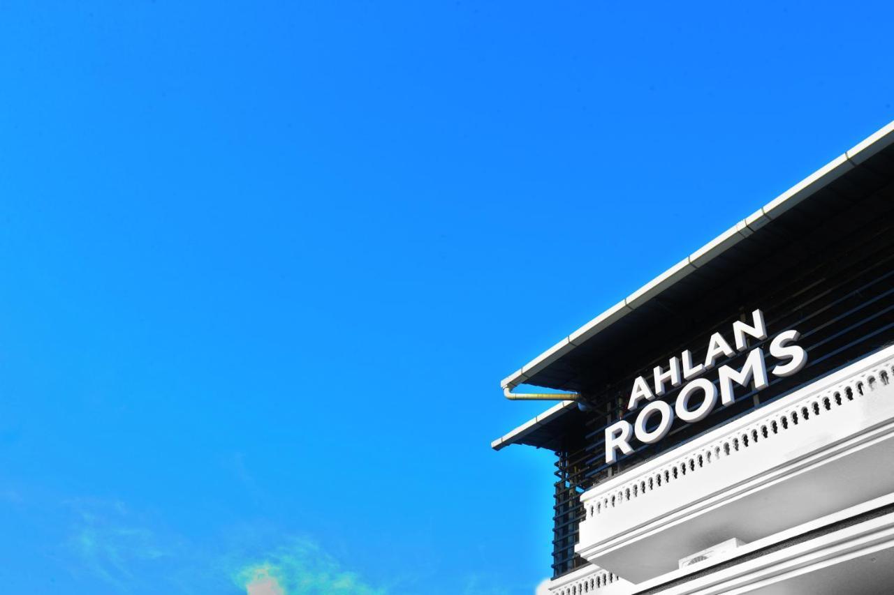 Ahlan Luxury Hotel Kochi