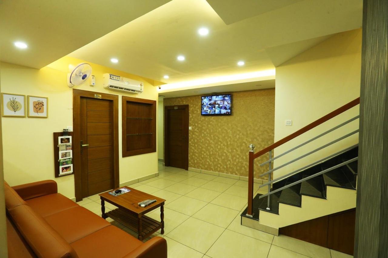 Hotel Ahlan Luxury Kochi